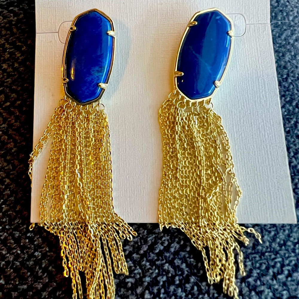 Beautiful blue Kendra Scott earnings from an estate sale, never worn before!